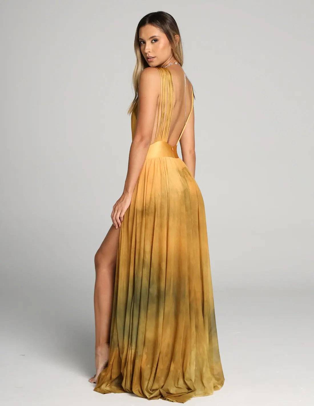 Vestido Equinoccio Gold Mustard. Vestido Color Gold Mustard. Entreaguas