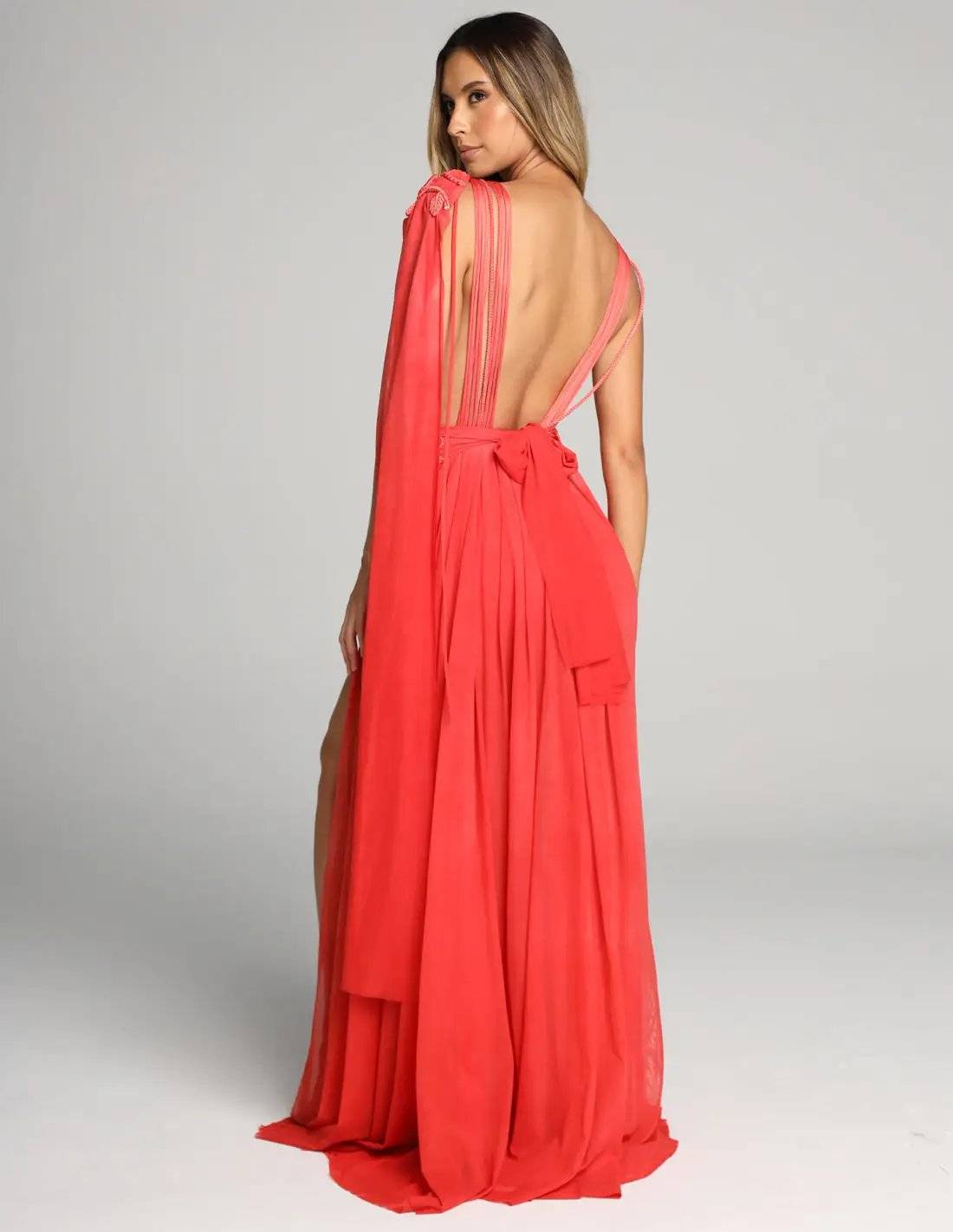 Vestido Copernico Salmon Flower. Vestido Color Salmon Flower. Entreaguas
