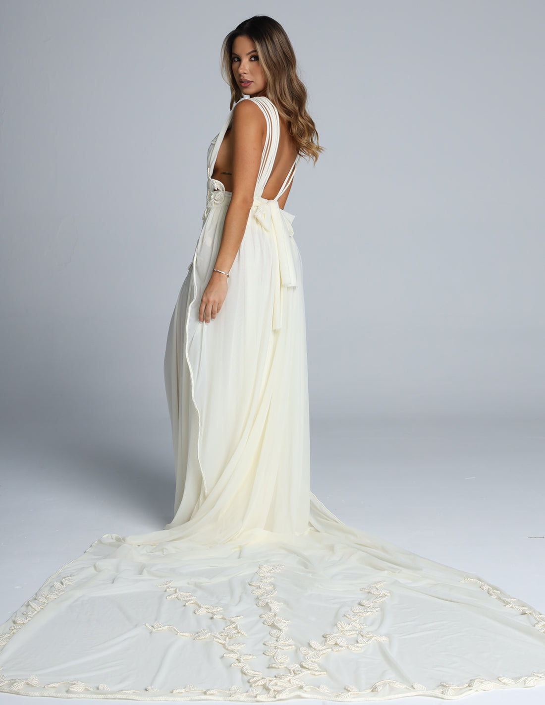 Cola Copernico Marfil