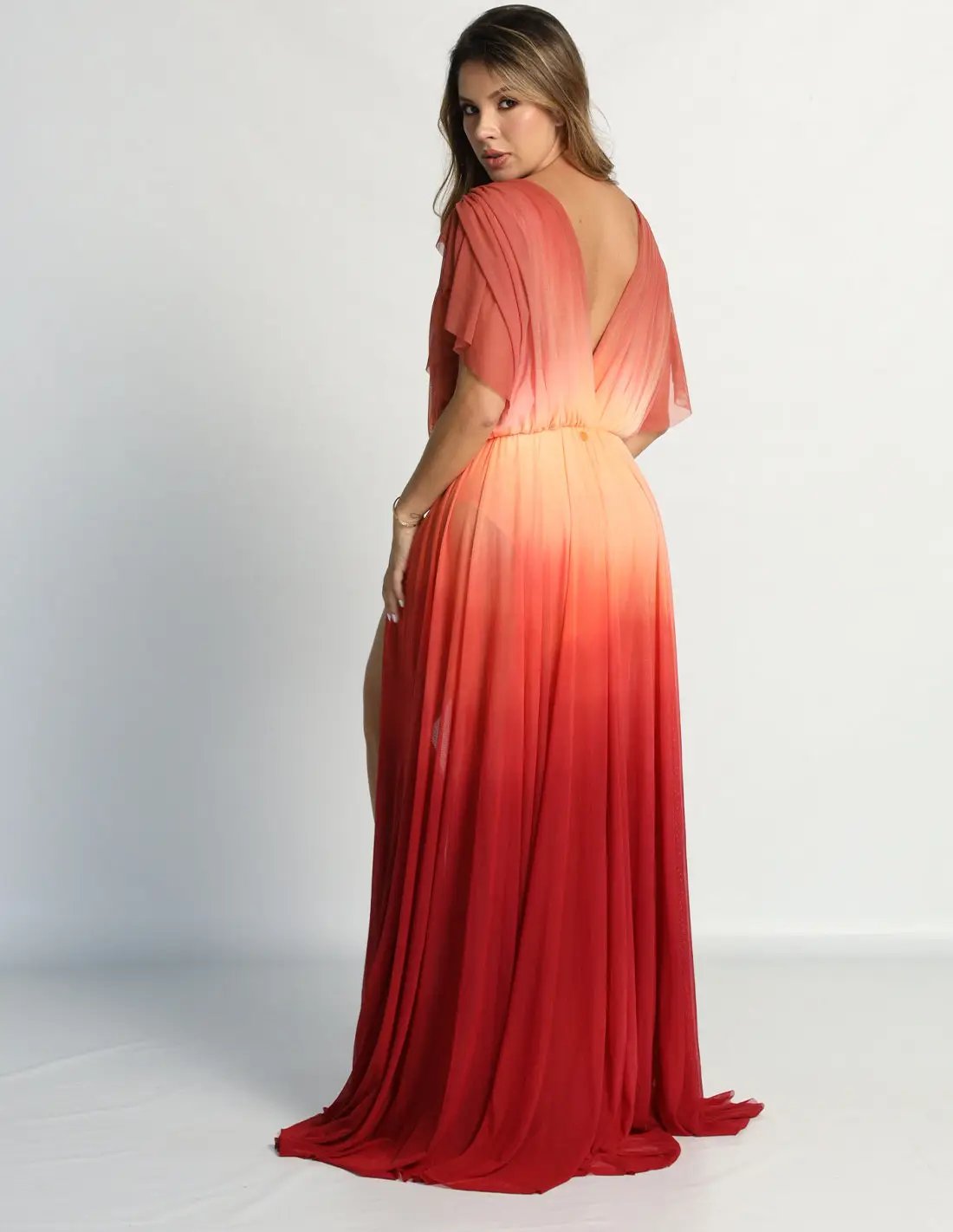 Vestido Grace Salmon Flower + Tangerine. Vestido Teñido A Mano Color Salmon Flower + Tangerine. Entreaguas