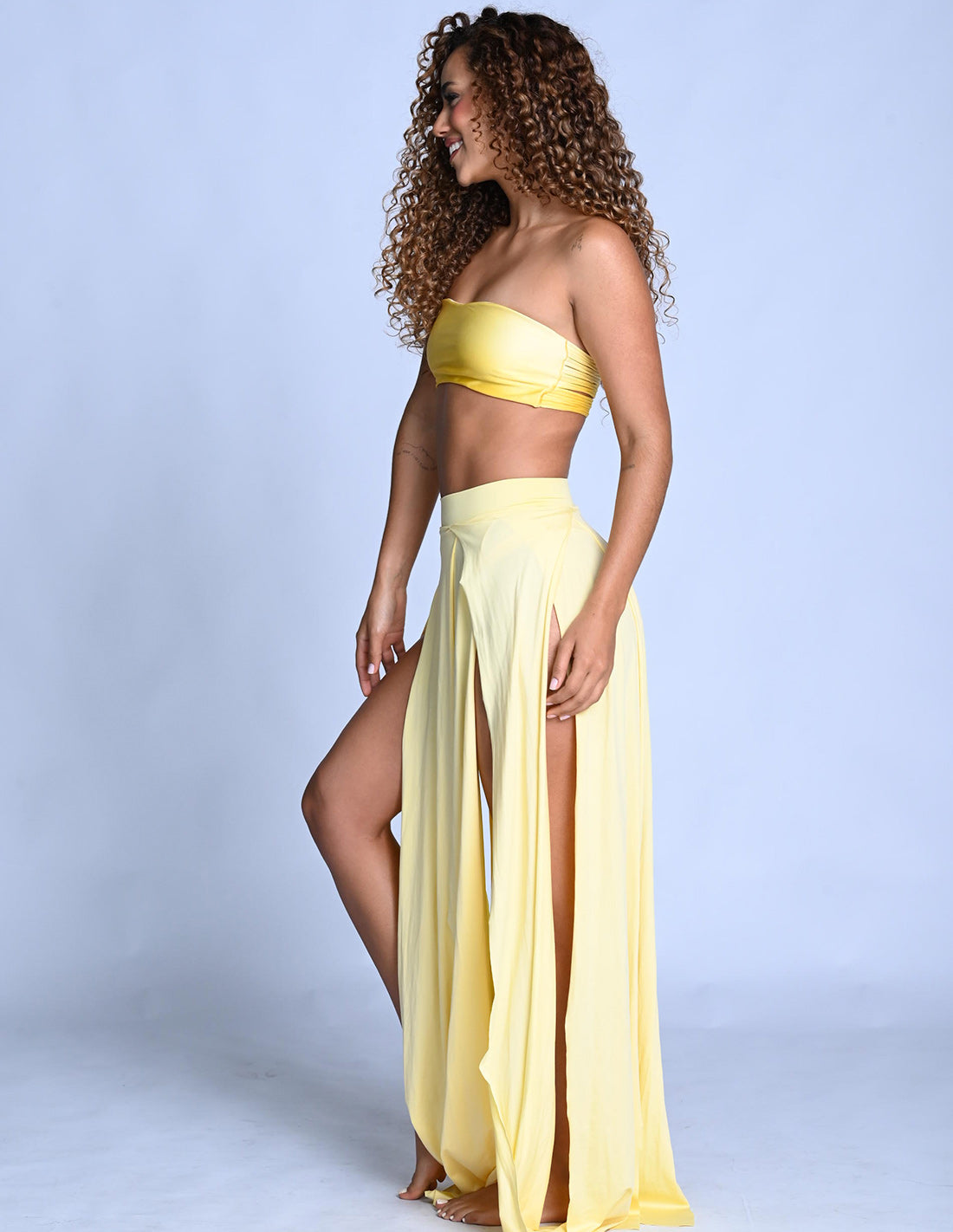 Falda Stripe Baby Yellow. Falda Teñido A Mano Color Baby Yellow