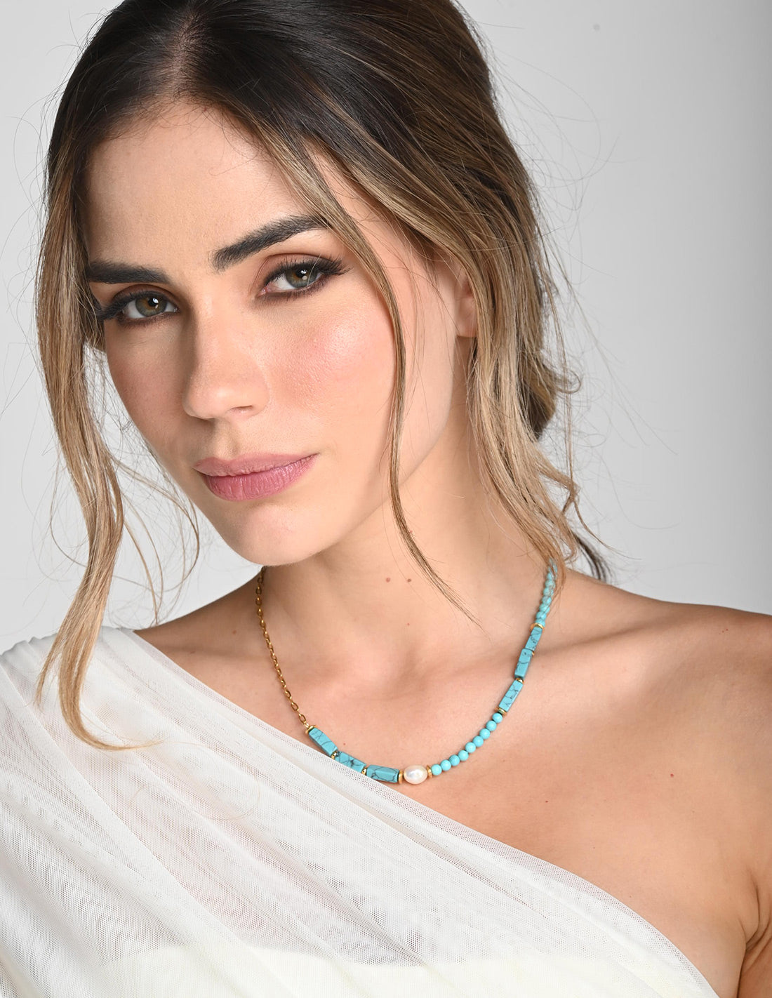 Collar Lalita Turquesa + Blue. Collar Color Turquesa + Blue