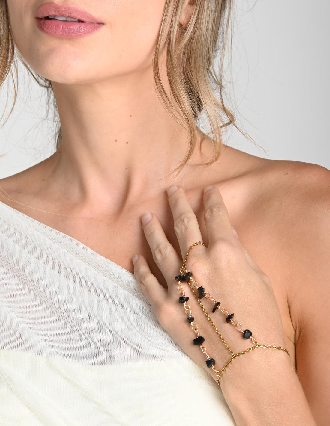 Manilla Indira Agata + Black. Manilla Color Agata + Black