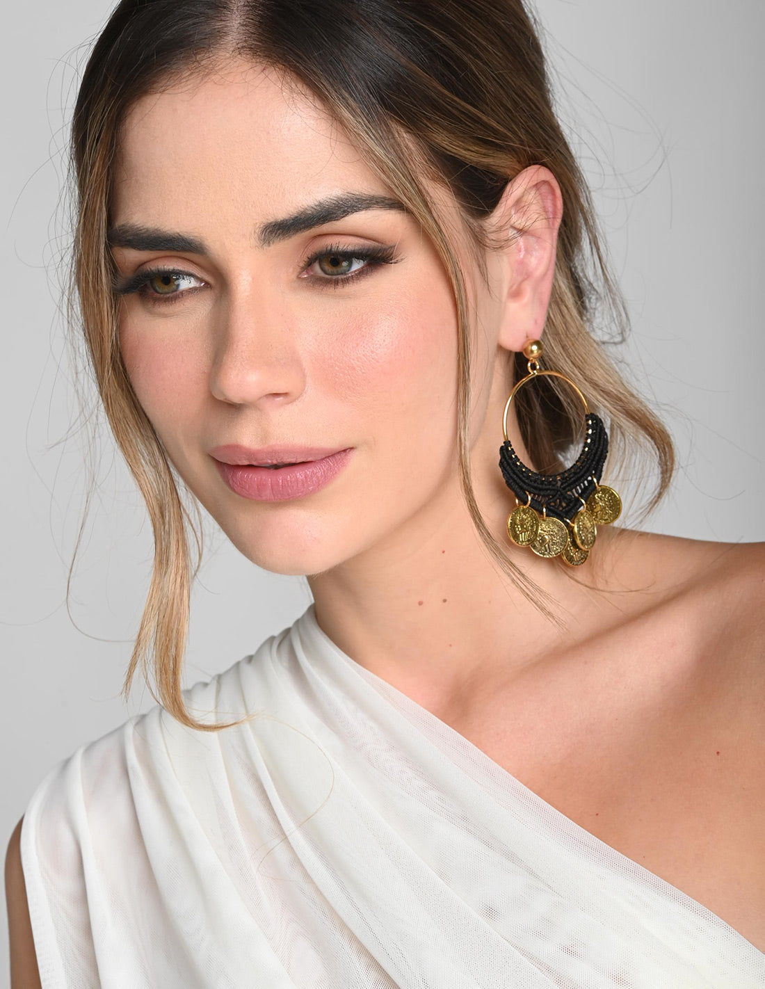 Areta Asha Negro. Areta Color Negro