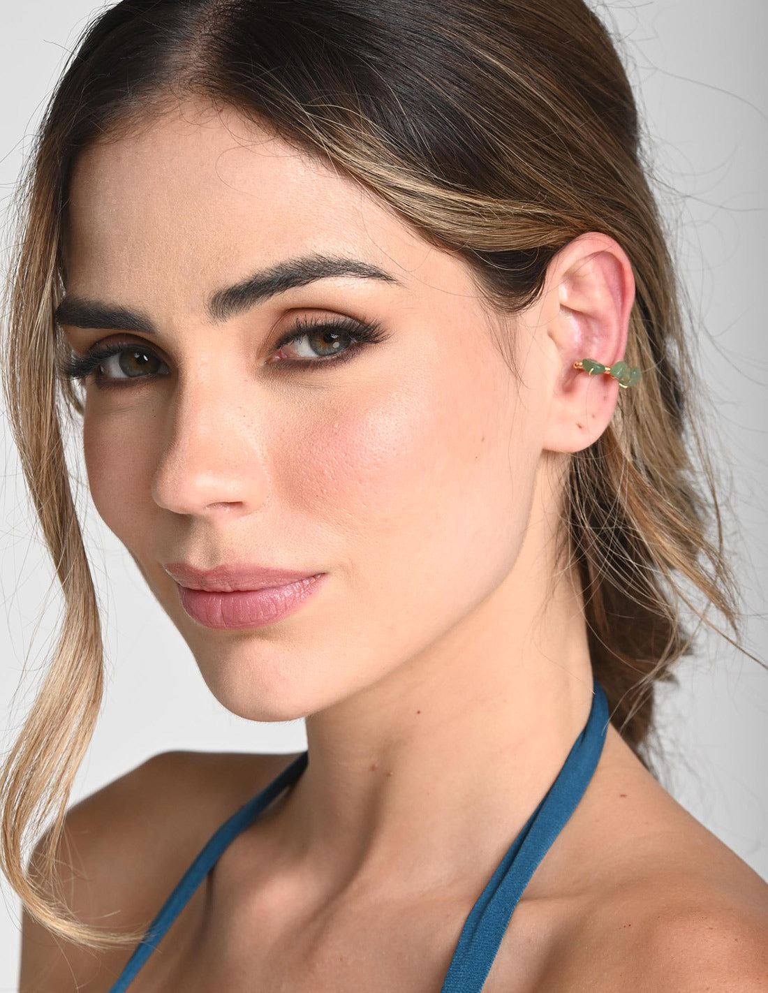 Ear Cuff Nala Falta Trad Color. Ear Cuff Color Falta Trad Color