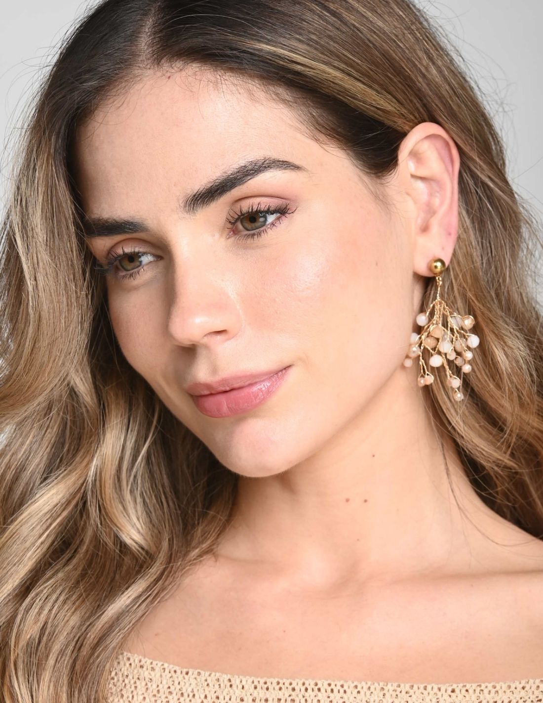 Areta Elara Beige. Areta Color Beige