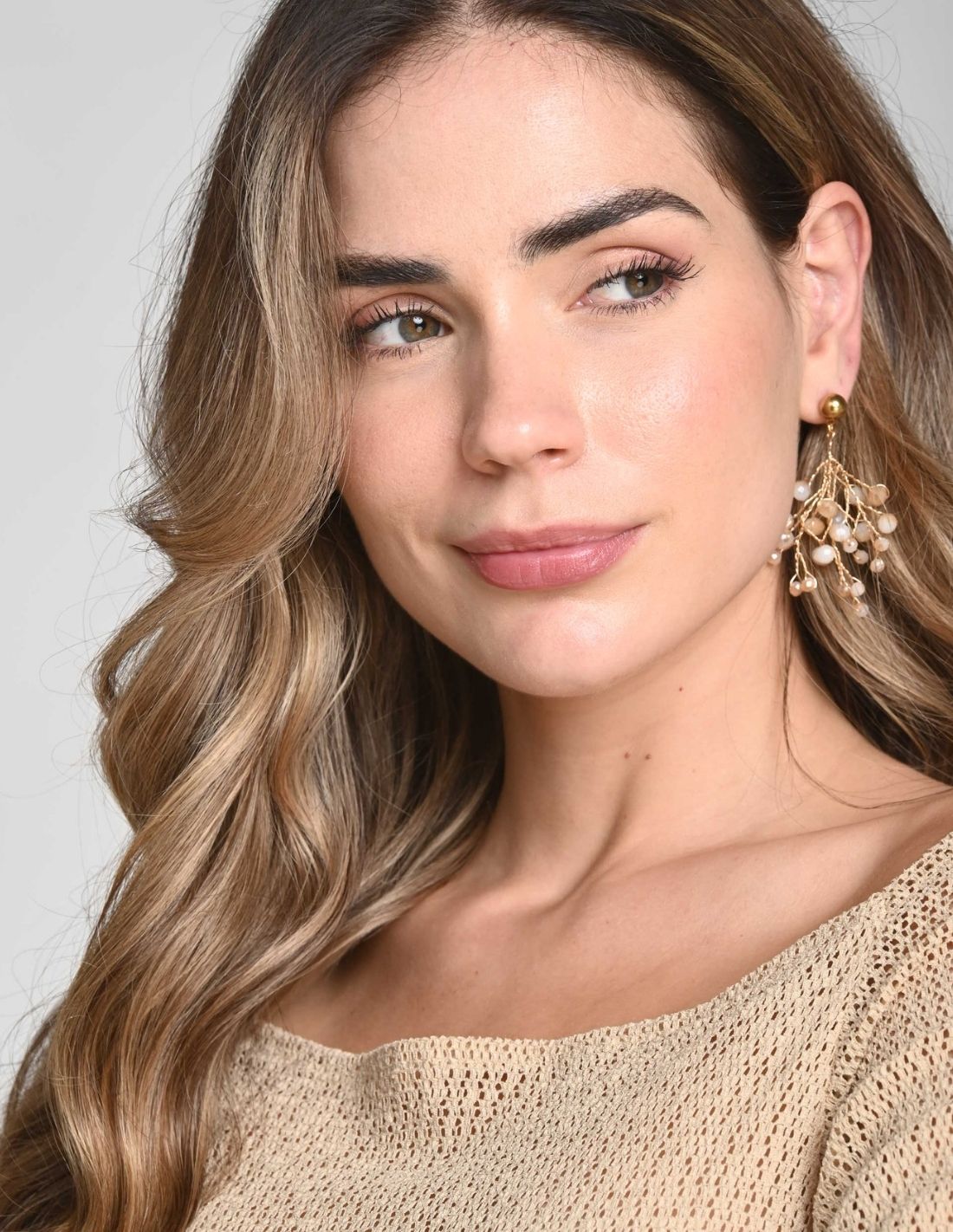 Areta Elara Beige. Areta Color Beige