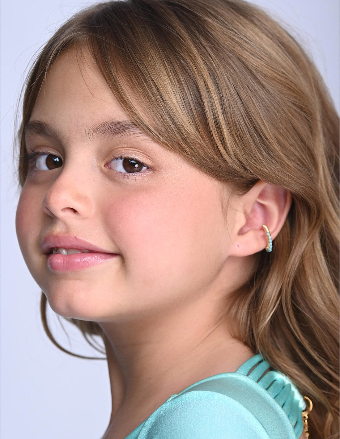 Ear Cuff Sorel Blue Sky. Ear Cuff Color Blue Sky