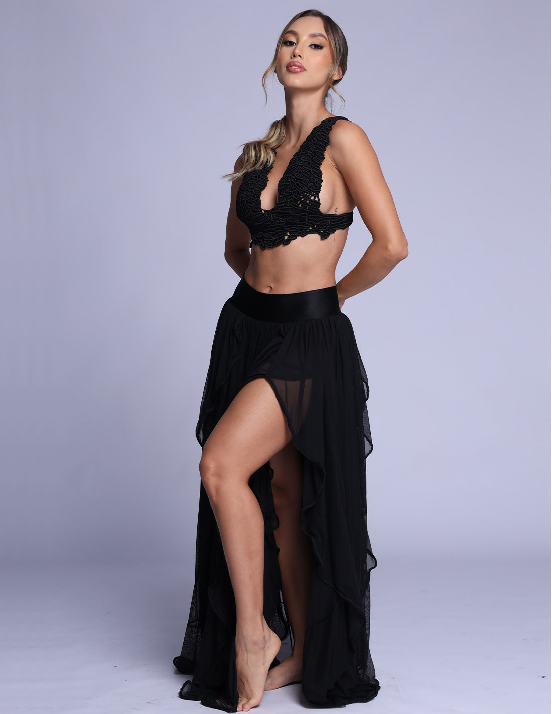 Outfit: Crystal & Petalos Negro