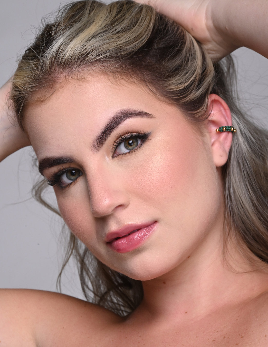 Ear Cuff Luna Lunera Verde Petroleo