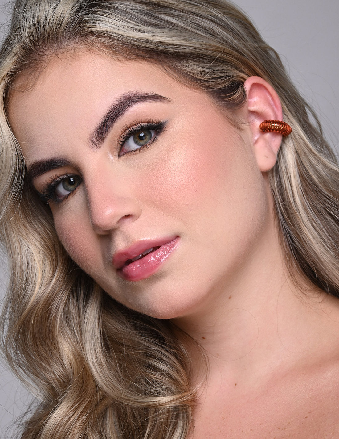 Ear Cuff Luna Llena Café