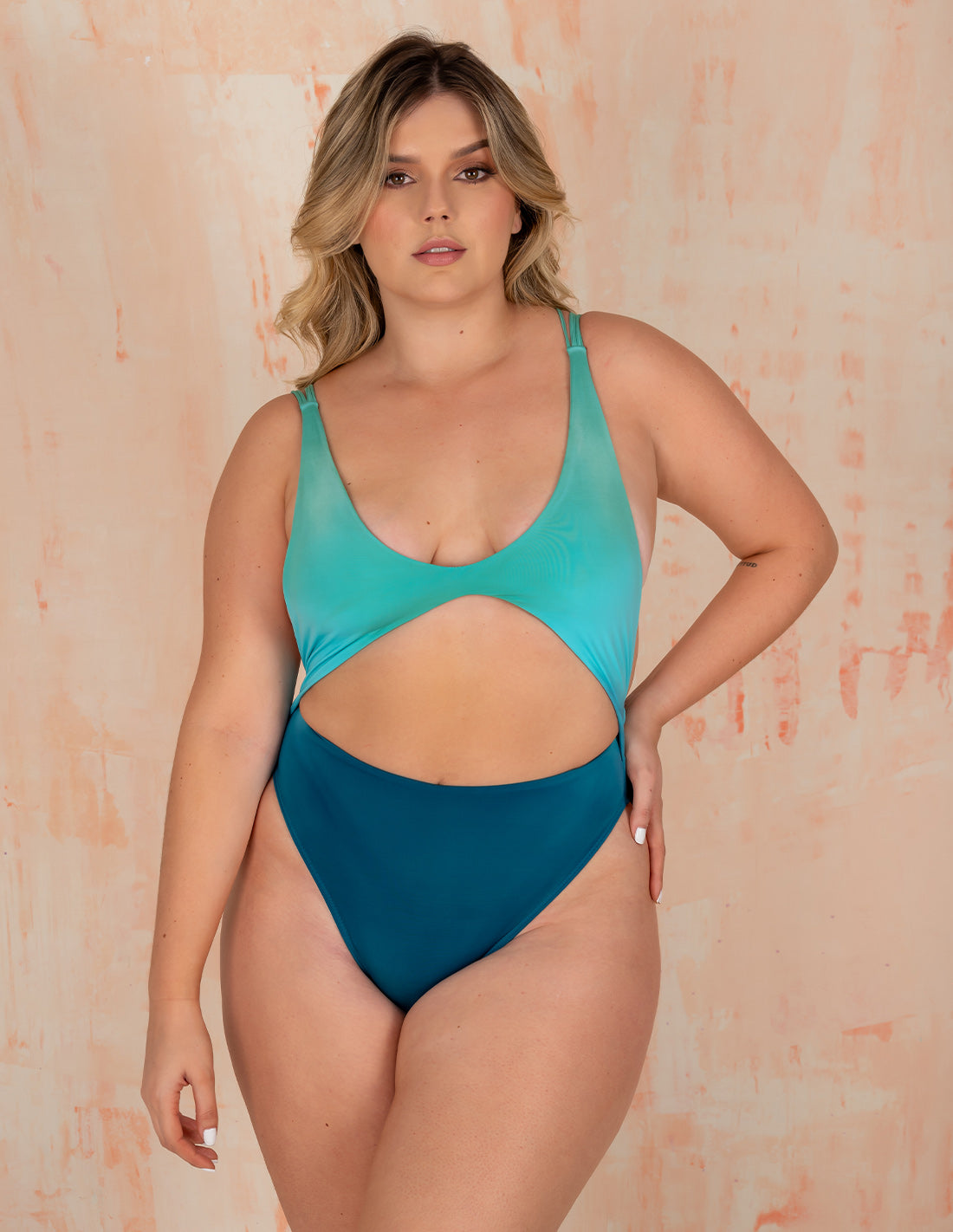 Entero Mirror Turquoise + Green + Green Mintt. Vestido De Baño Entero Con Macramé Y Teñido A Mano Color Turquoise + Green + Green Mintt. Entreaguas