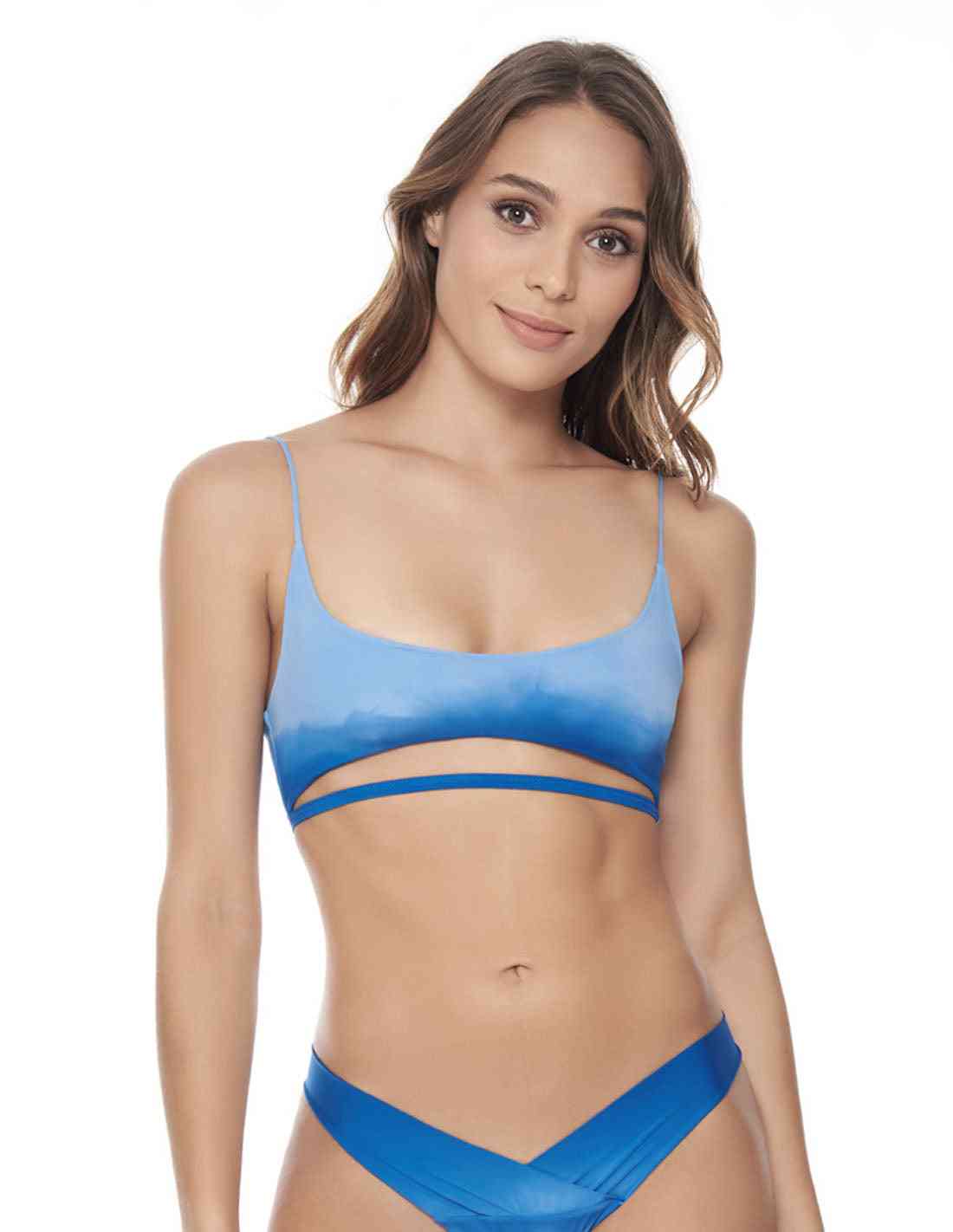 Top Crux Calm Blue. Bikini Top Teñido A Mano Color Calm Blue. Entreaguas