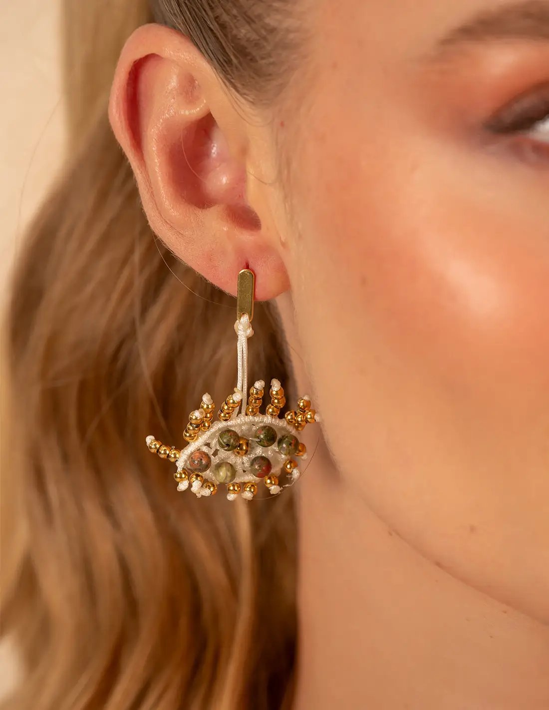 Areta Nazar Oil Green Stone