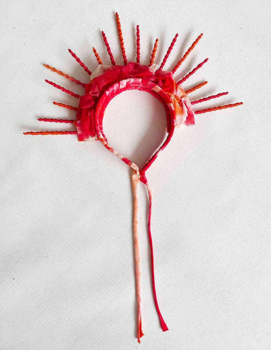 Corona Sirenita Rojo Naranja - Entreaguas Wearable Art