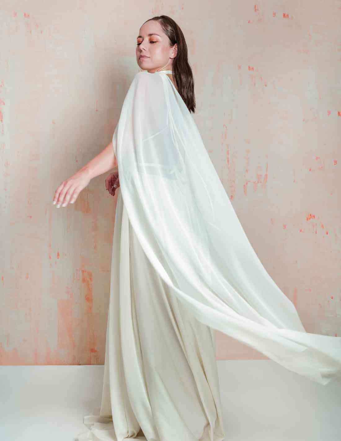 Cuello Fluorescent Marfil - Entreaguas Wearable Art