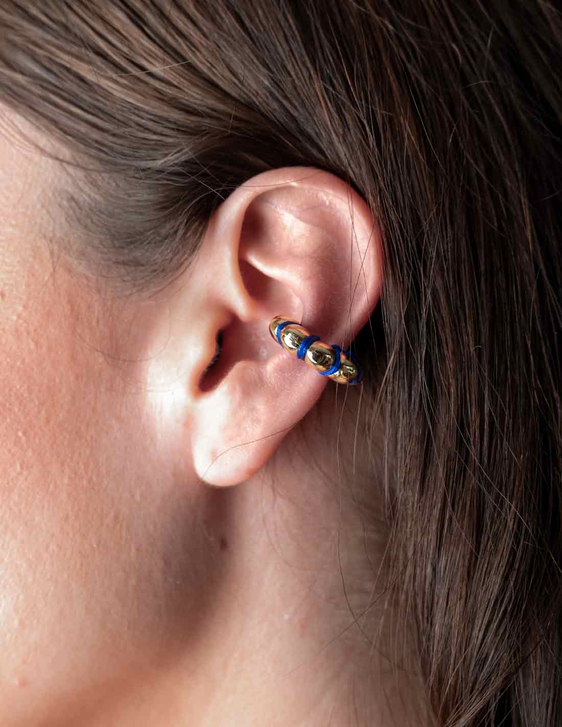 Ear Cuff Cloud Azul Rey - Entreaguas Wearable Art