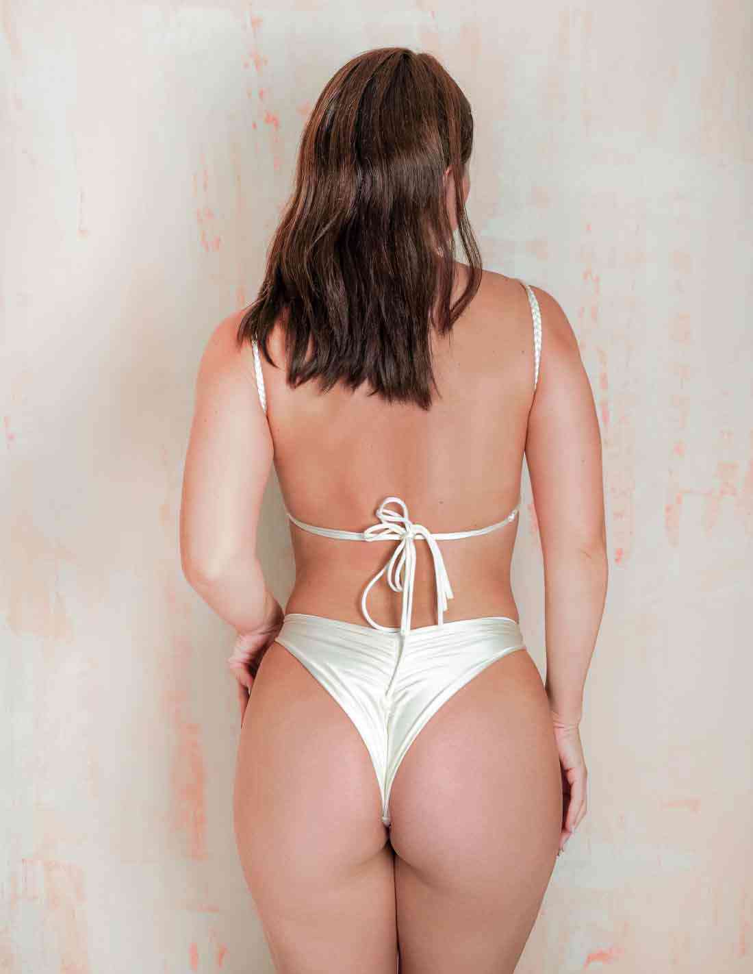 Entero Sueños Marfil - Entreaguas Wearable Art