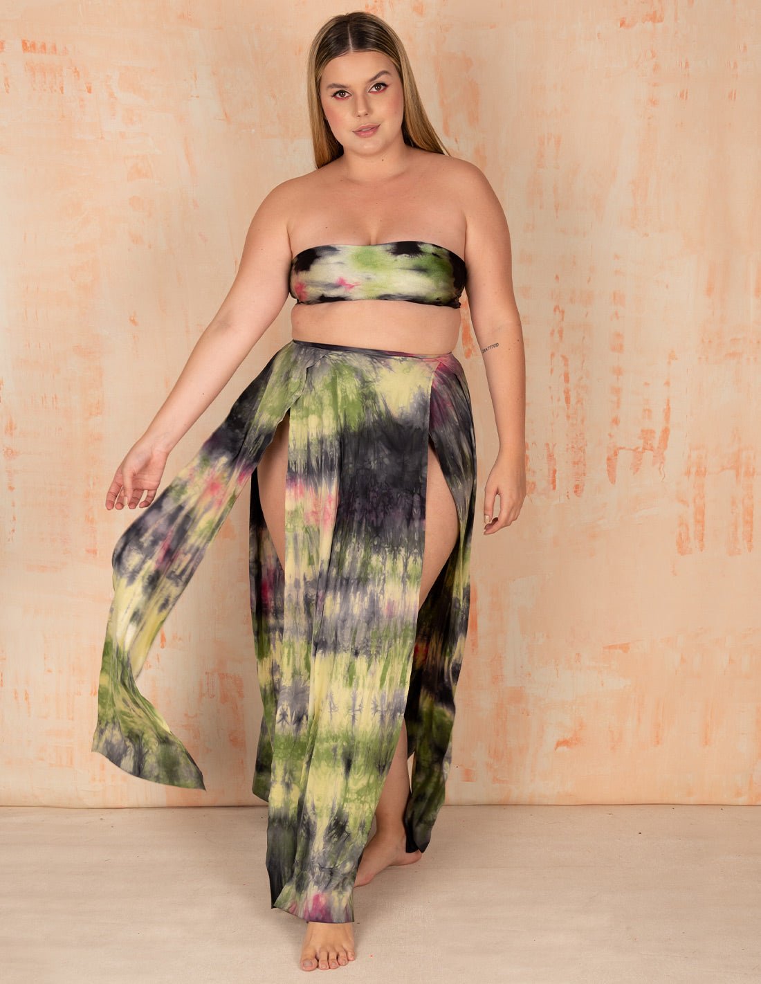 Falda Stripe Olive + Green + Fuchsia + Black - Entreaguas Wearable Art