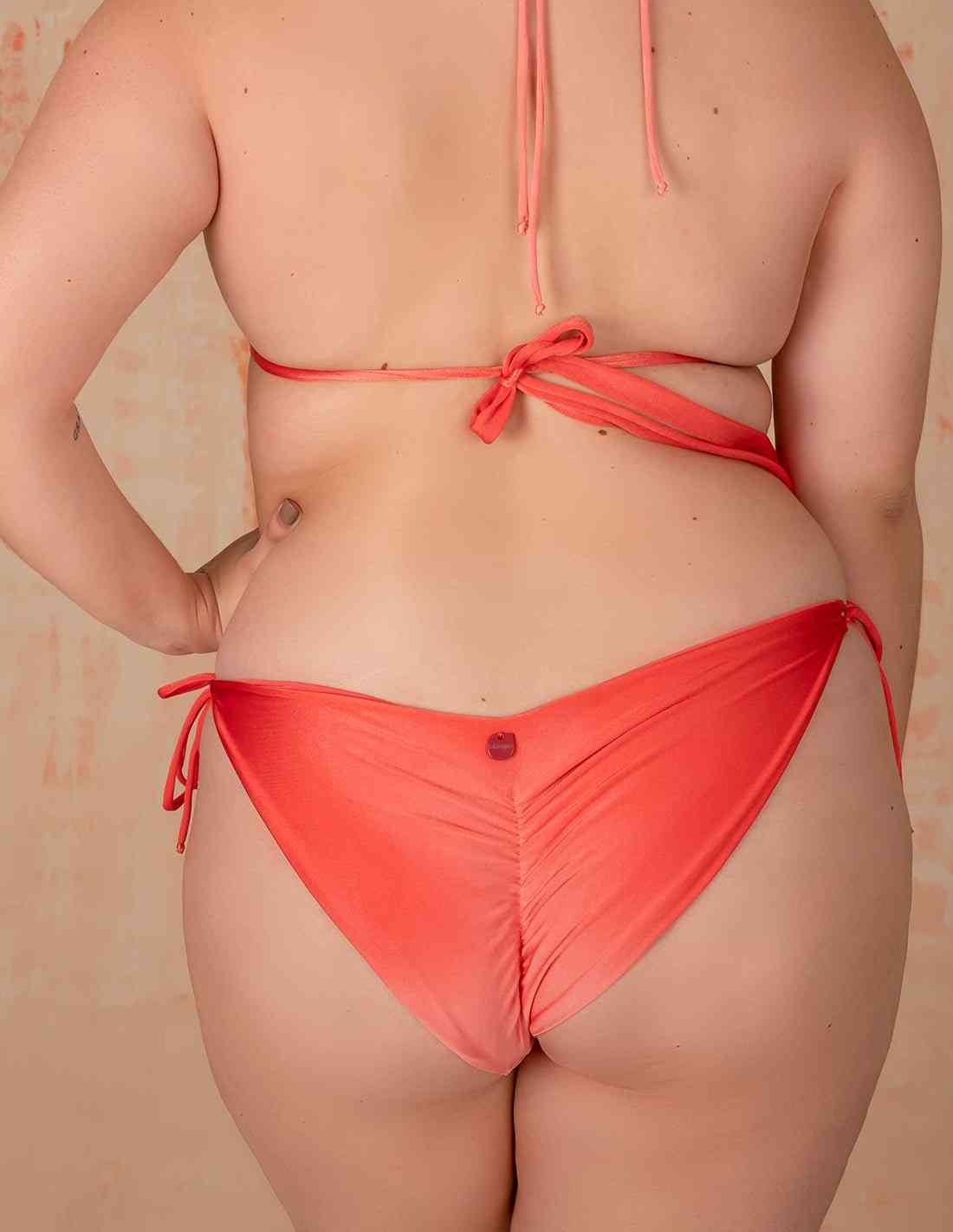 Panty Star Faded Salmon Flower. Panty De Bikini Teñido A Mano Color Faded Salmon Flower. Entreaguas