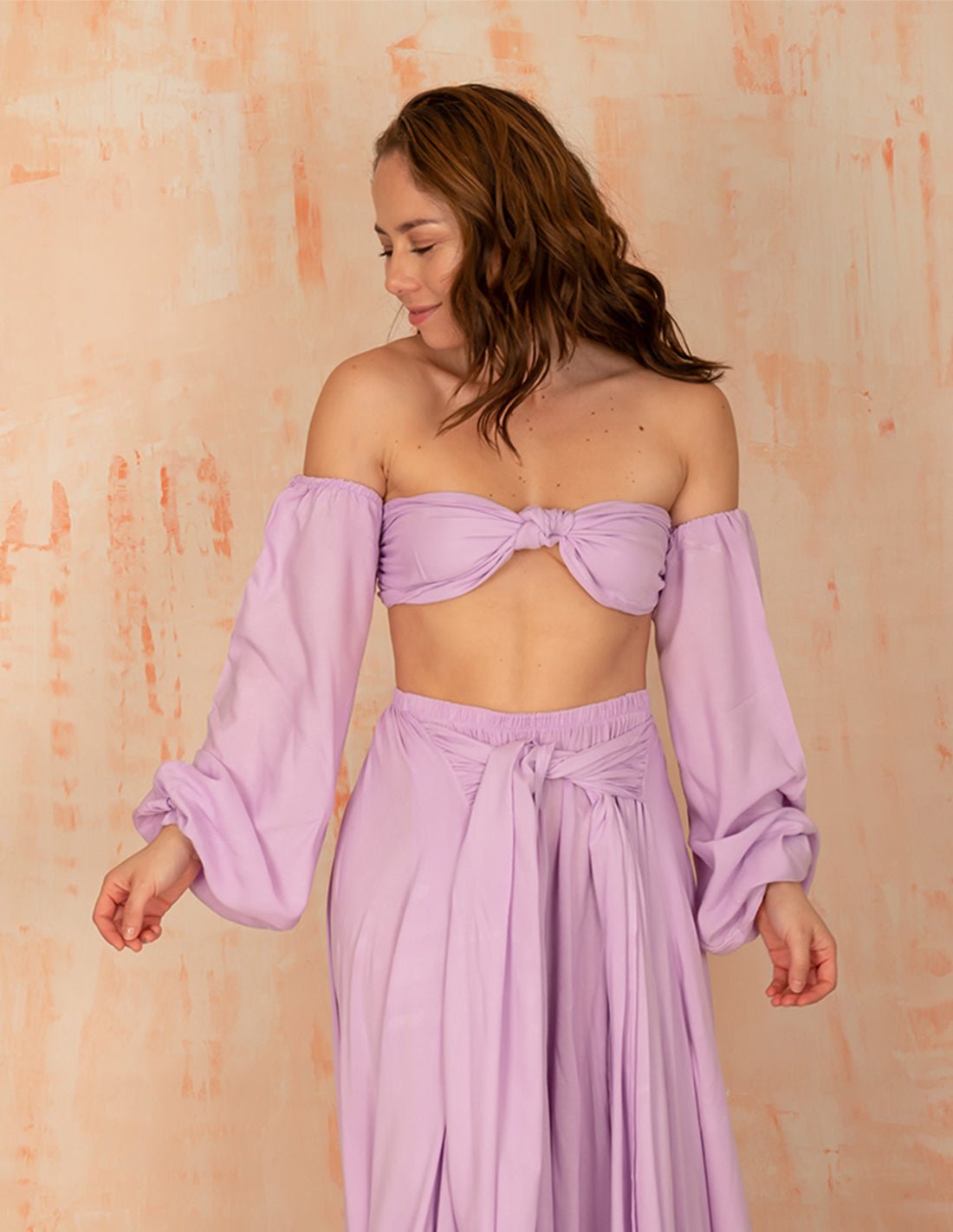 Top Mystical Mind Purple. Bikini Top Teñido A Mano Color Mind Purple. Entreaguas