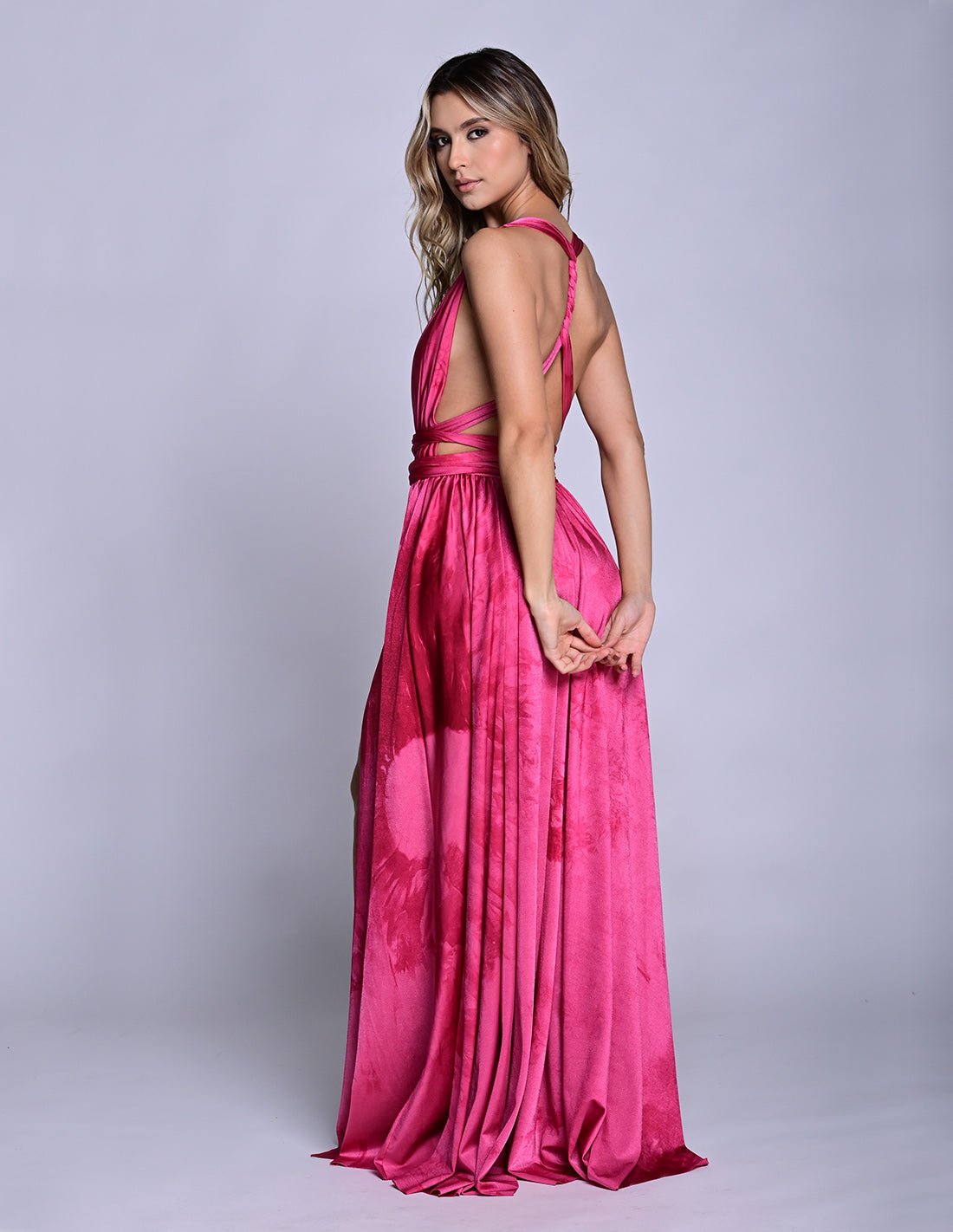 Vestido Pluton Fucsia Hand Dyed. Vestido Teñido A Mano Color Fucsia Hand Dyed