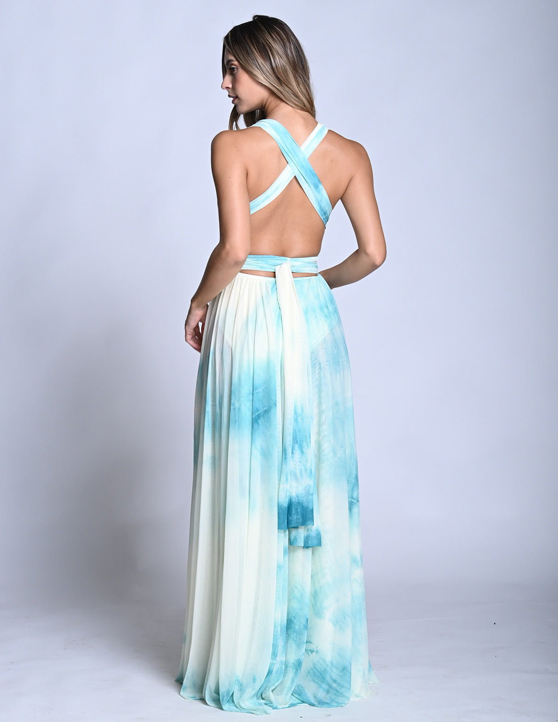 Vestido Hydra Turquoise Hand Dyed. Vestido Teñido A Mano Color Turquoise Hand Dyed