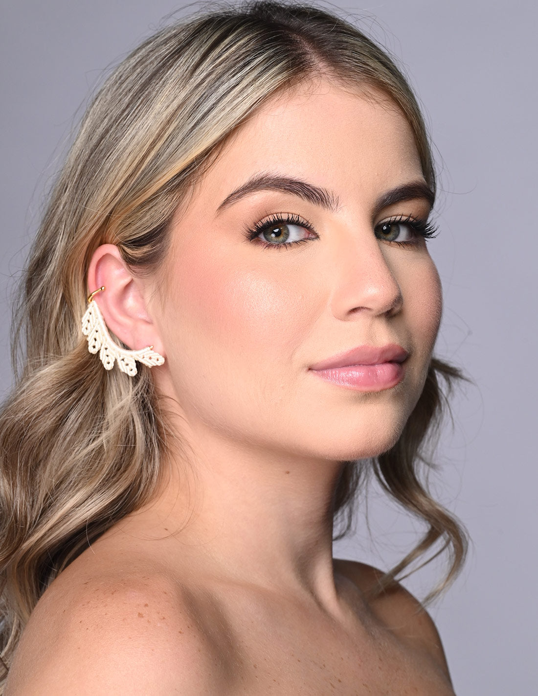 Ear Cuff Regal Marfil