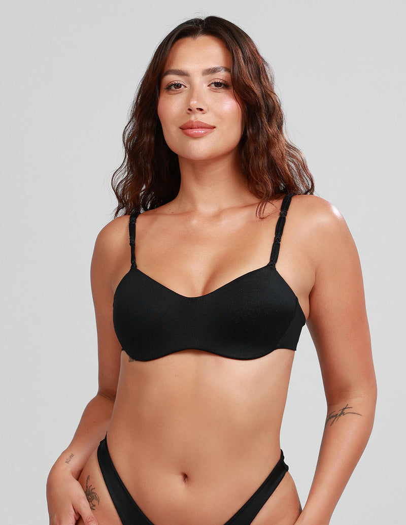 Top Lume Negro. Bikini Top Con Macramé Color Negro