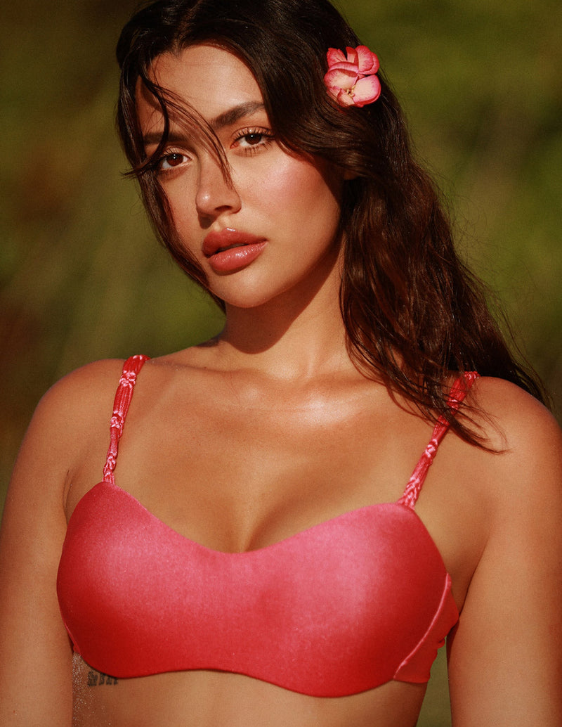 Top Lume Faded Tomato. Bikini Top Con Macramé Y Teñido A Mano Color Faded Tomato