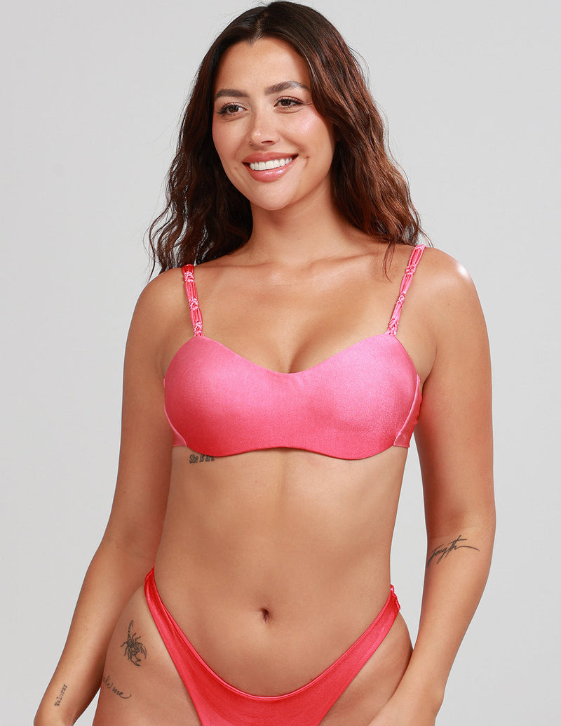Top Lume Faded Tomato. Bikini Top Con Macramé Y Teñido A Mano Color Faded Tomato