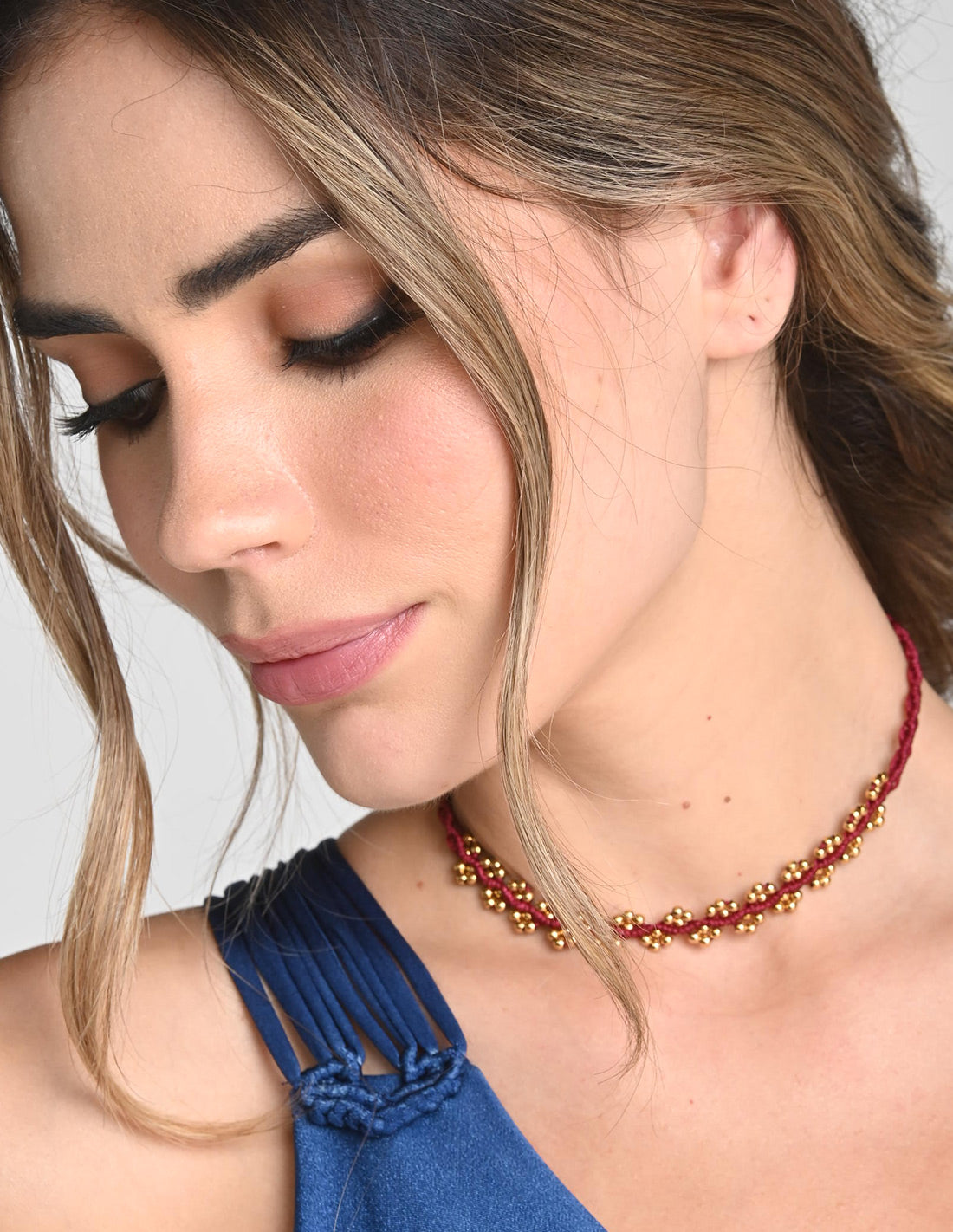Choker Nayara Red Wine. Choker Color Red Wine