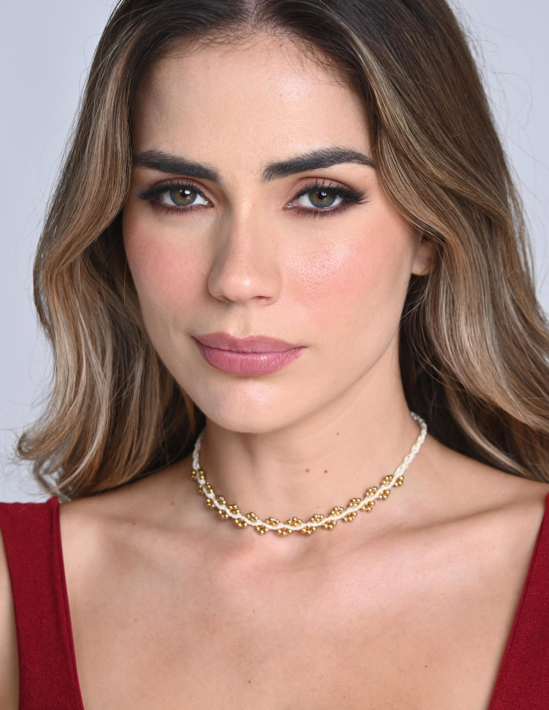 Choker Nayara Marfil. Choker Color Marfil