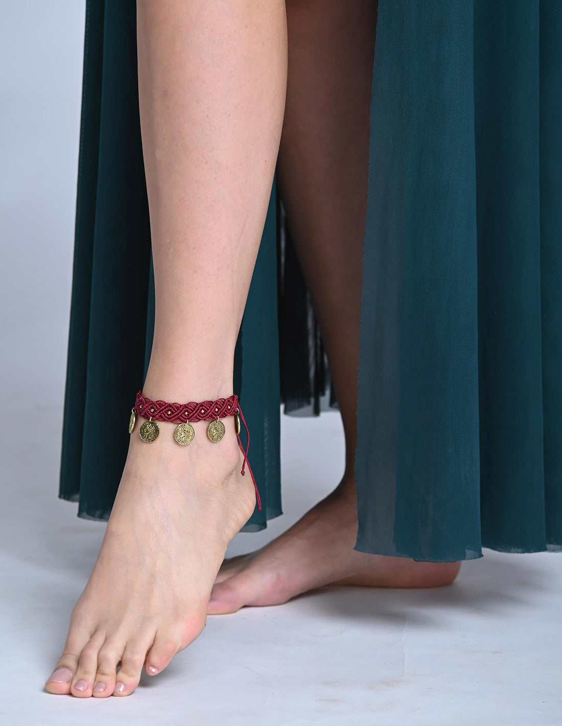 Brazalete Aluna Red Wine. Brazalete Color Red Wine