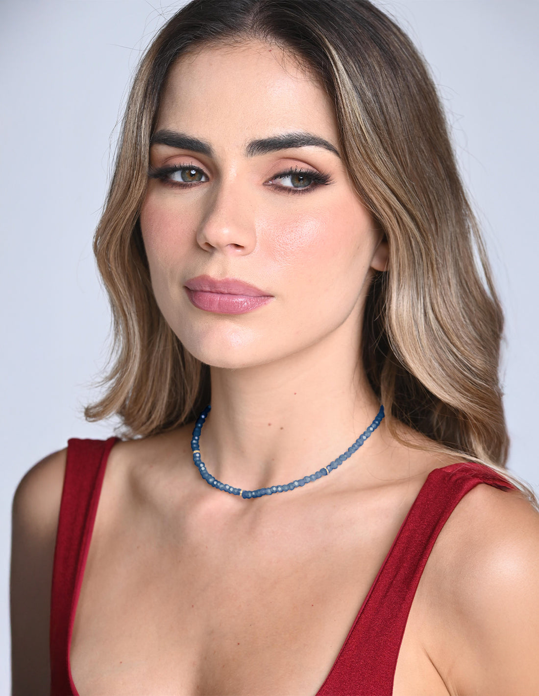 Choker Kiran Oil Blue. Choker Color Oil Blue