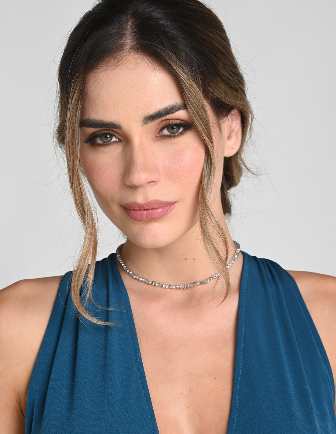 Choker Kiran Silver. Choker Color Silver