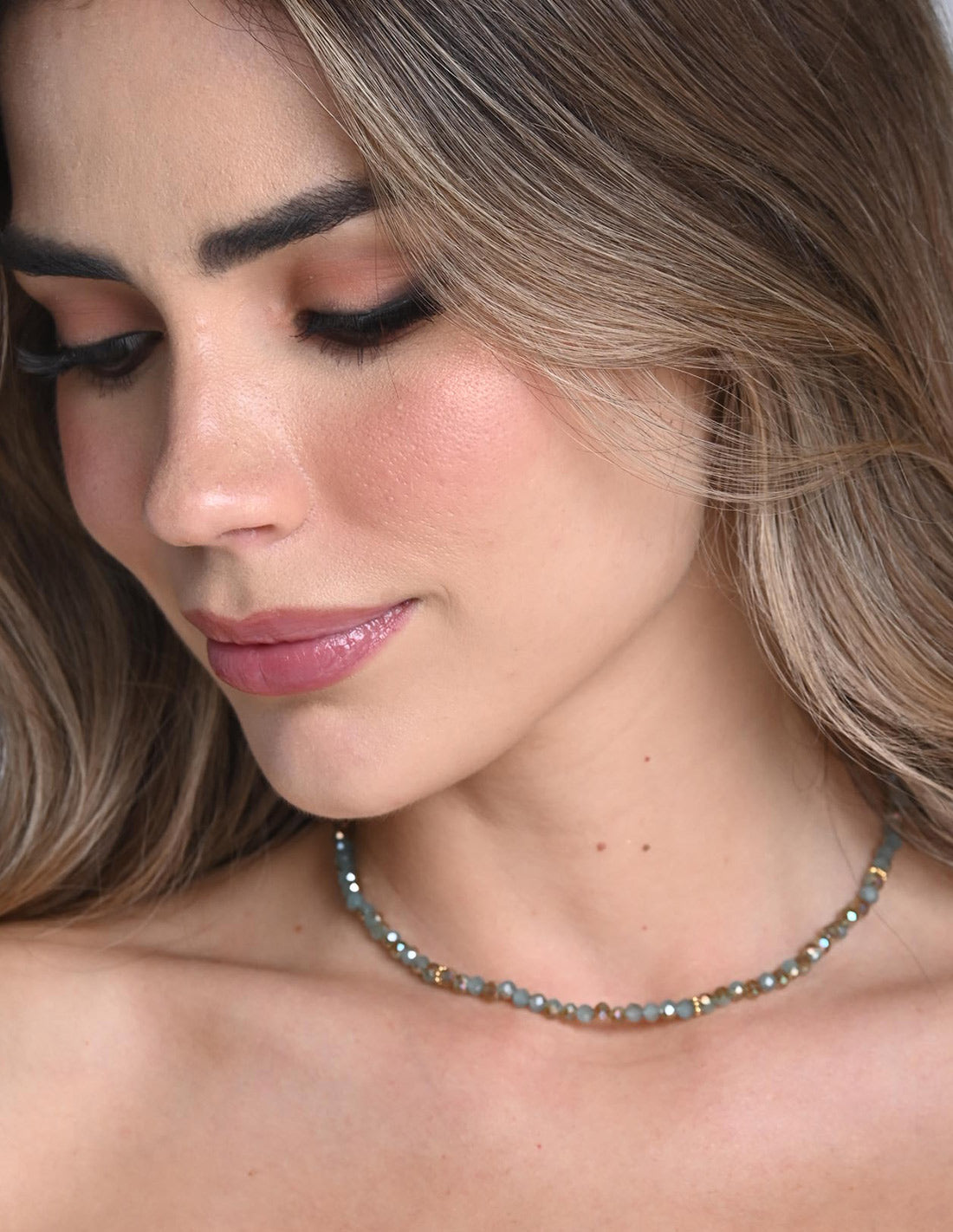 Choker Kiran Mint Green + Ochre. Choker Color Mint Green + Ochre