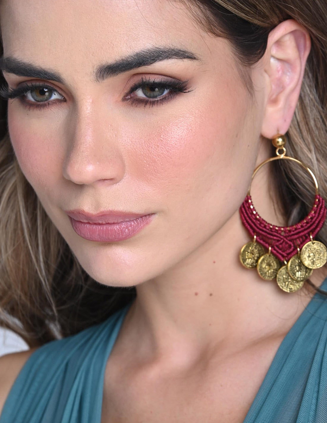 Areta Asha Red Wine. Areta Color Red Wine