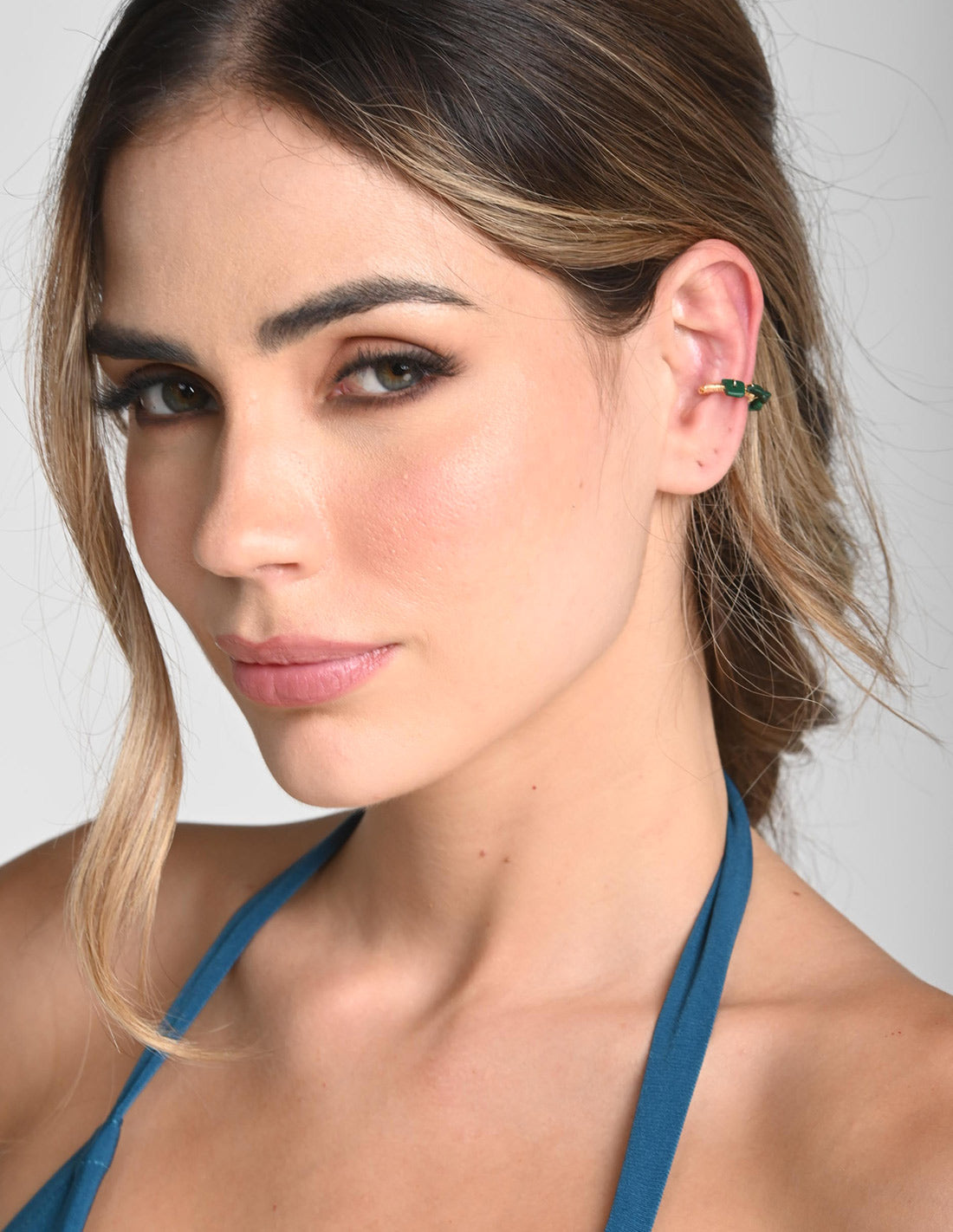 Ear Cuff Nala Malaquita + Green. Ear Cuff Color Malaquita + Green