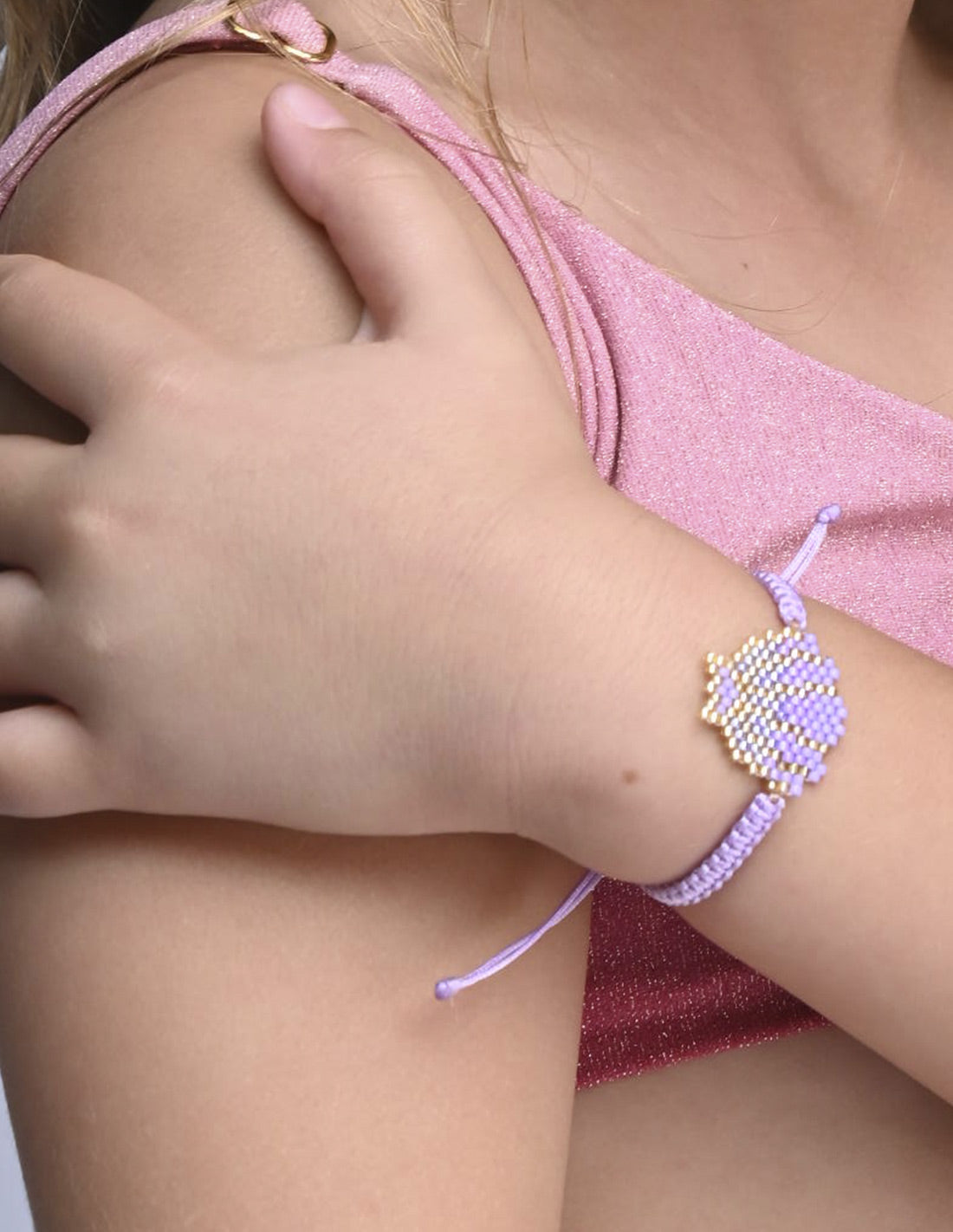 Manilla Eira Lilac. Manilla Color Lilac