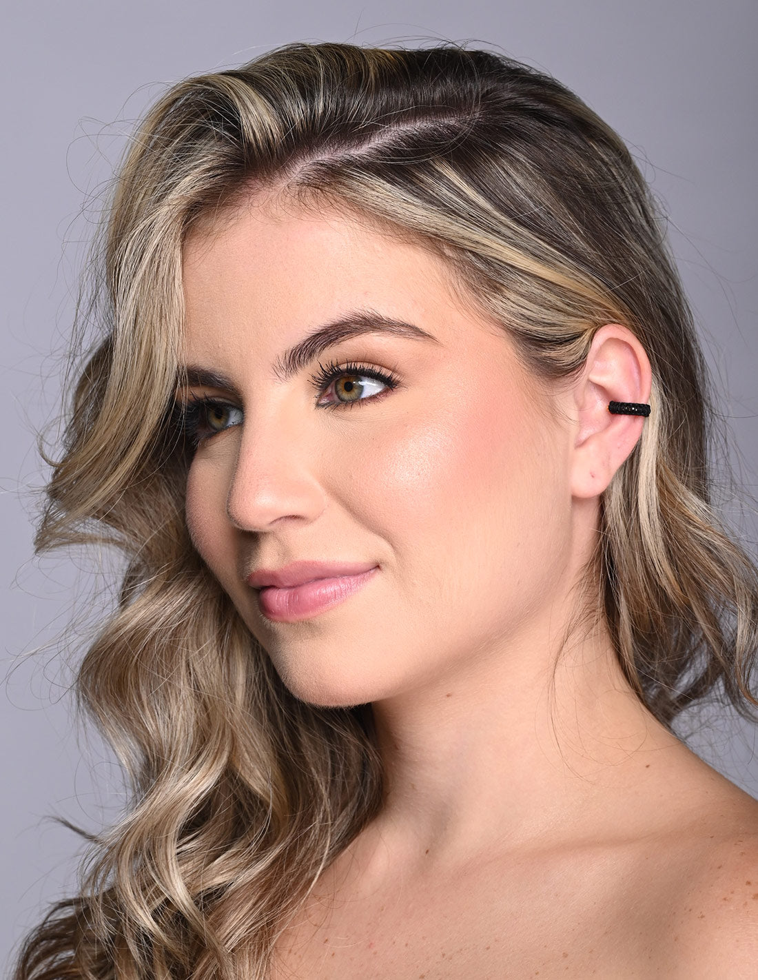 Ear Cuff Luna Creciente Negro. Ear Cuff Color Negro