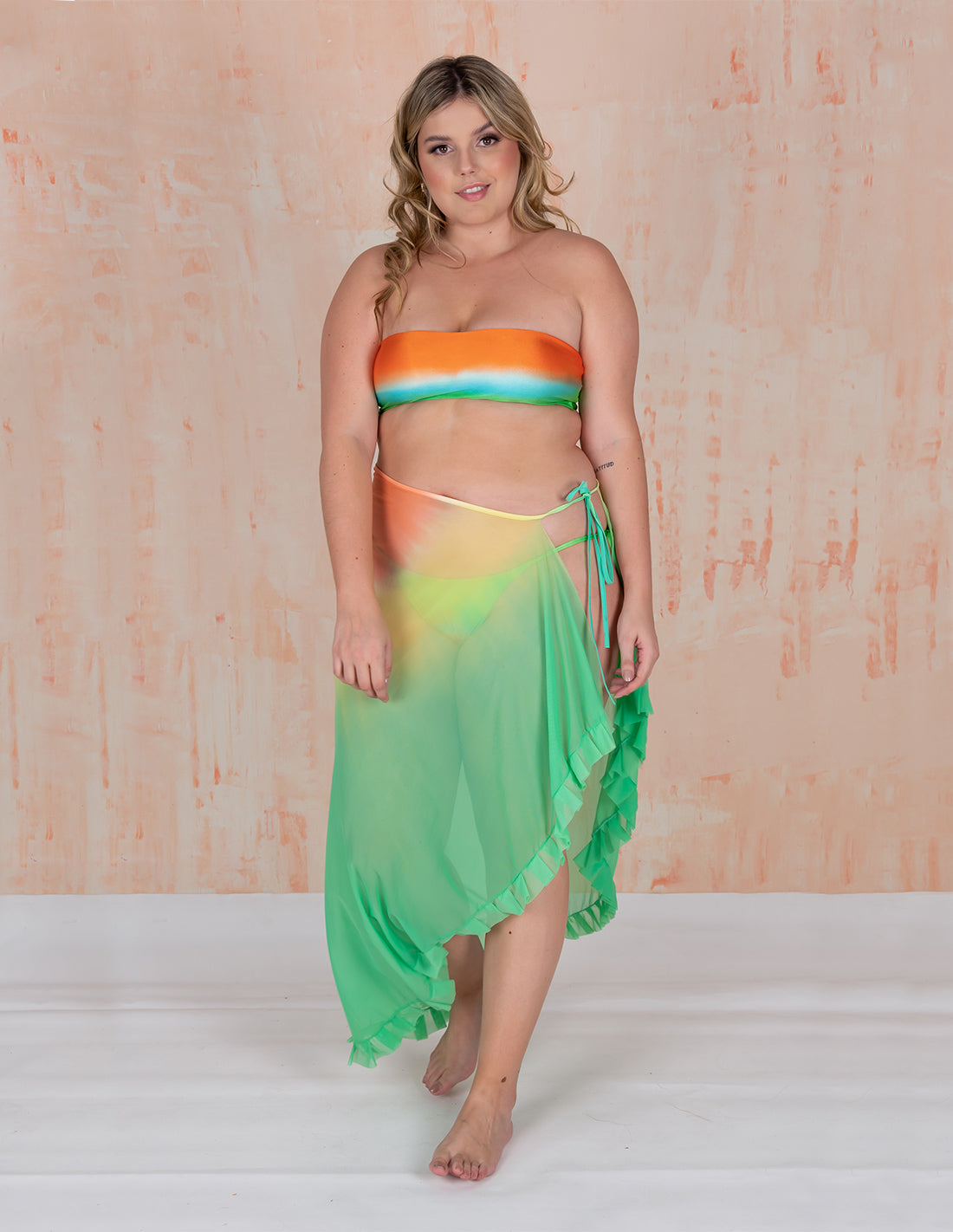 Pareo Calm Yellow + Green. Pareo De Playa Teñido A Mano Color Yellow + Green. Entreaguas