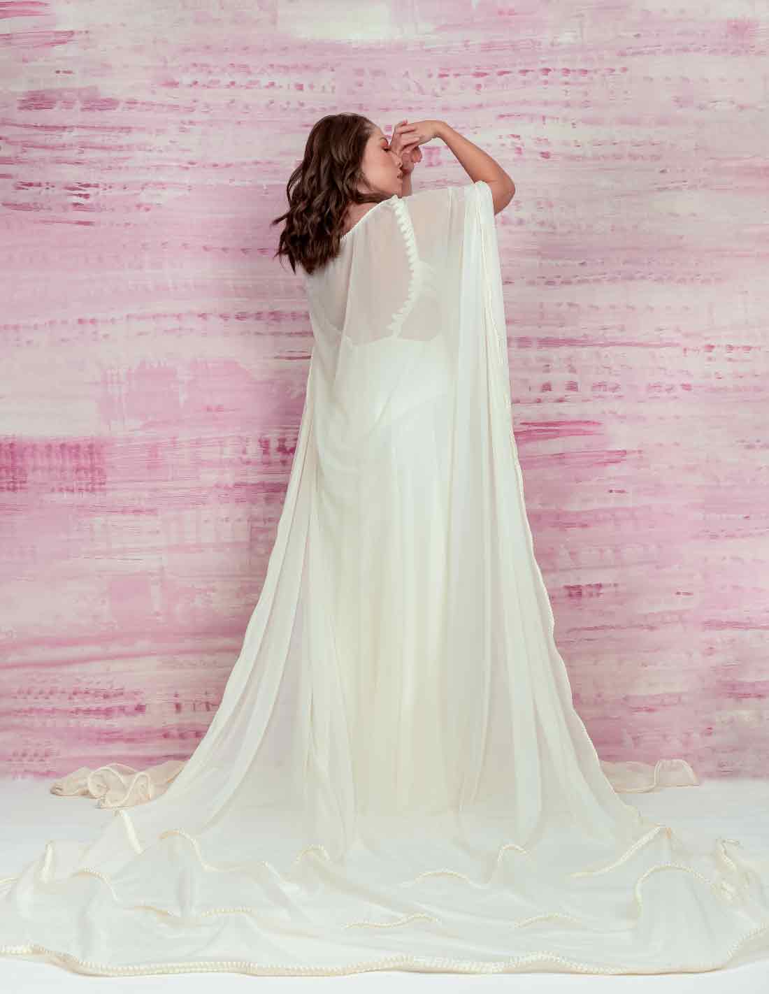 Capa Festival Marfil - Entreaguas Wearable Art